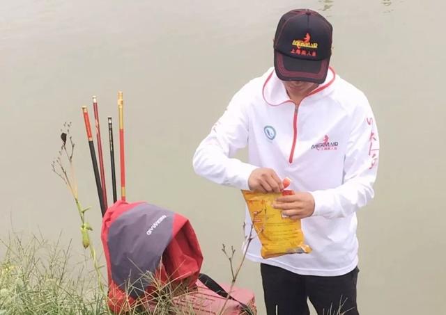 『』「闲聊」术专攻！钓鱼的真正快乐之一