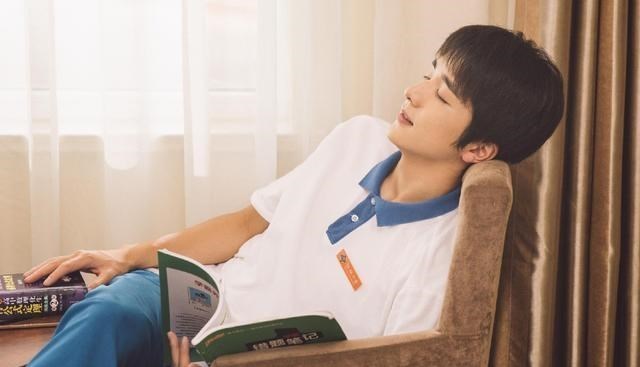 ##上了大学一定就轻松了吗？以一个过来人的身份，告诉你最真的现实