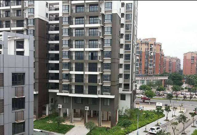 「教育部」教育部下发2个重要通知，于今年秋季开始执行，家长：学区房没了