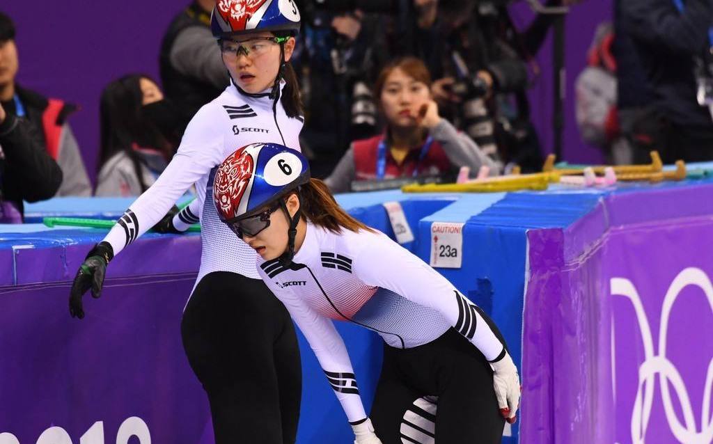 『奥运会』17岁奥运女冠军，被教练长期下黑手，比赛前一晚要求再来一次