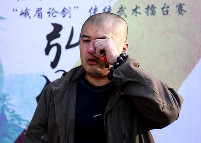 瑜说还休 打脸雷公太极！太极王占海：武林吹牛单手破裸绞，就是傻子和杂质