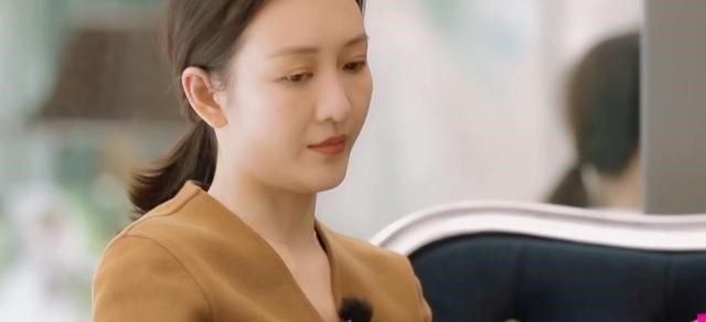 [王鸥]王鸥给同母异父的妹妹花钱，鼓励妈妈再婚，家人却像外人般冷漠