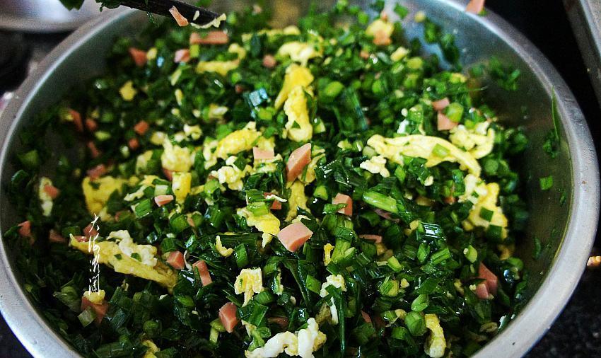 「韭菜鸡蛋」抓住春天的尾巴，早餐就吃它，清香不腻，养胃又减脂