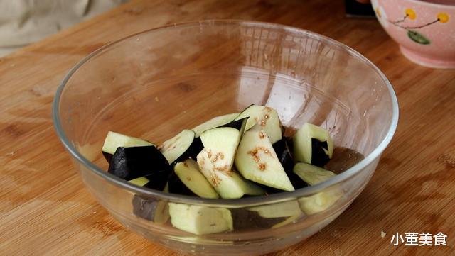 茄子|立秋将至，最该吃这个菜，营养美味还划算，我家几天就吃一回