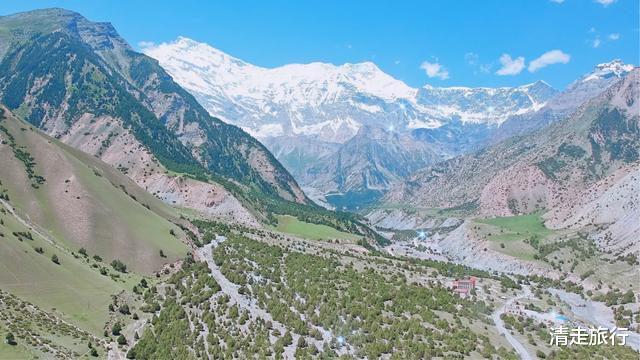 自驾|一生一定要来一次！这里几乎没游客，适合自驾，有雪山沙漠和湖泊
