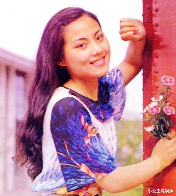 罗烈|1995年, 为情所困的乐韵从13楼跳下, 母亲为何拒绝收尸还不去葬礼?