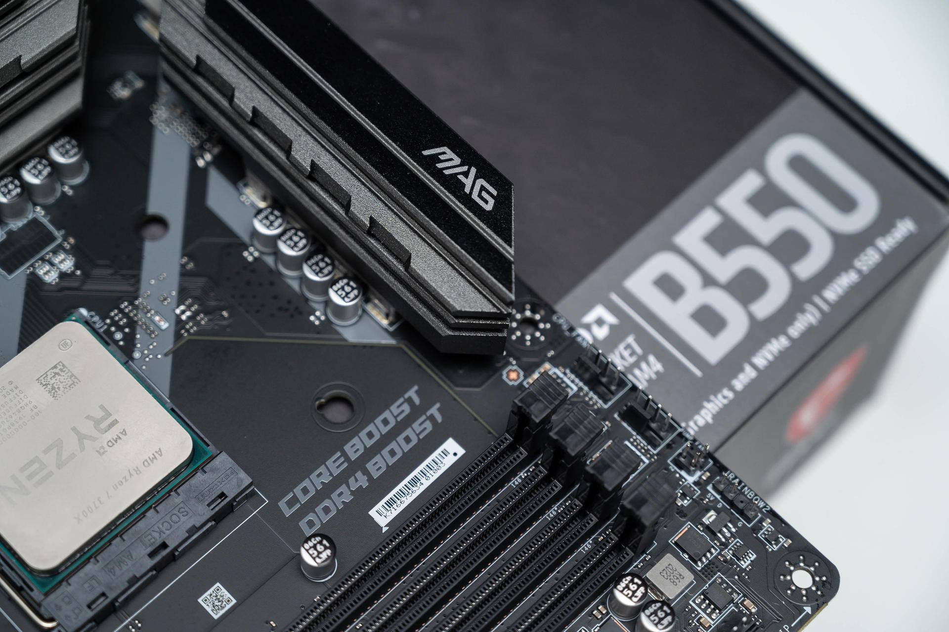 |B550超强兼容性PCIe 4.0战未来这才是高性价比