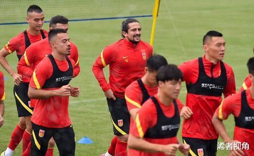 世界杯|凌晨2点! 中国足球传来喜讯: 国足生死战时间正式敲定, 进世界杯稳了