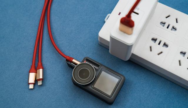 MacBook Pro|MacBook Pro 16寸笔记本该如何正确使用倍思120W氮化镓充电器