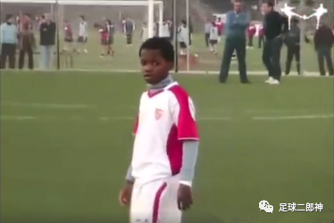 巴塞罗那@16岁打破N个纪录，如今价值4亿，这巴萨神童能接班梅西？