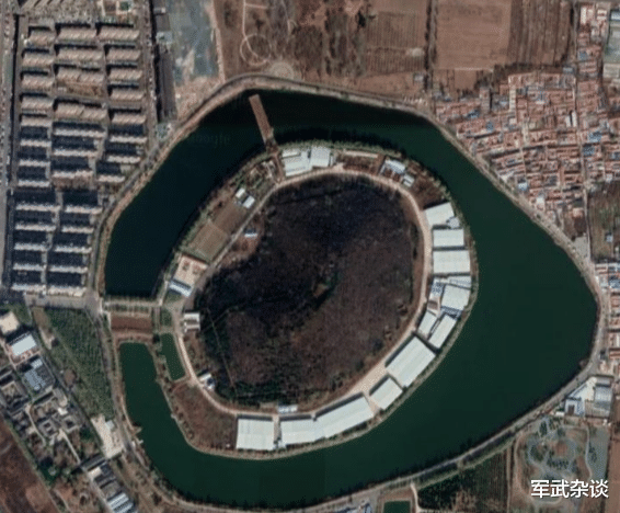 美军|中国“人造山”见过没？5000万人民币一座，专门用来阻滞装甲部队