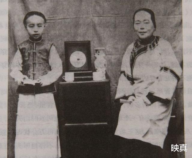 映真|妻子去世16天，他写下一封9千字情书给女学生：我已爱你20年