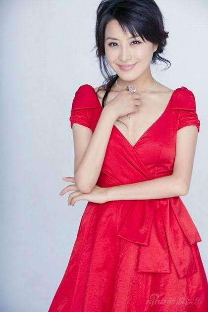 【赵本山】她被赵本山一手捧红，成名后却拒绝再合作，如今40岁已成路人