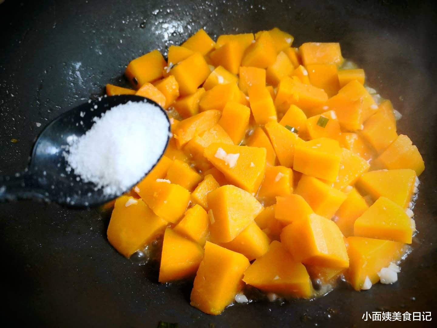 奶油@夏天最不该吃南瓜，而是它，香甜软糯，好吃不贵，家人都爱吃！