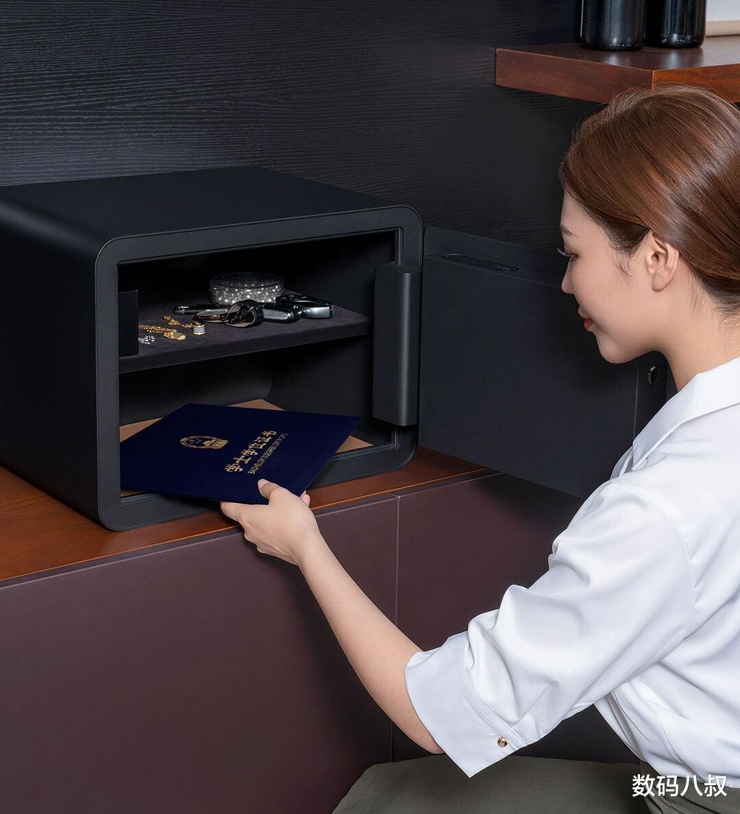 芯片|小米米家再出新品，指纹解锁、远程协助、小爱加持，近万米粉看上