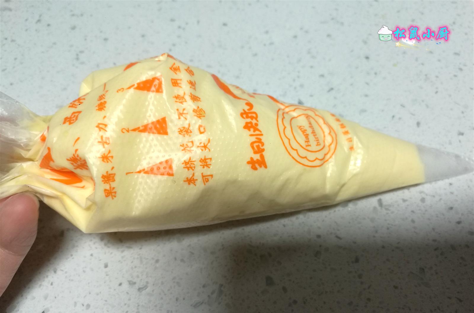 「蛋糕」3种食材做蛋糕，鸡蛋面粉和白糖，无油无水不怕胖，30多年吃不腻