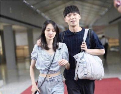 张恒|郑爽不再沉默，首次回应“代孕”龙凤胎，反被张恒一把扯下遮羞布