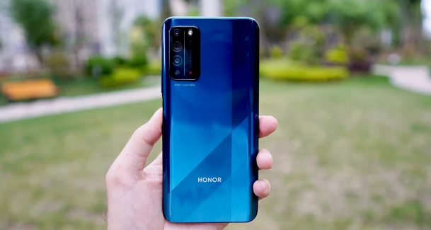 5G|价格跌至1779,128GB+升级全面屏+石墨烯散热,这才是华为5G真香机