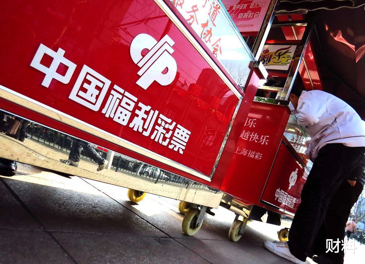 西安|旧改，老小区“加装电梯”有人反对！新规落地，一楼业主也认可