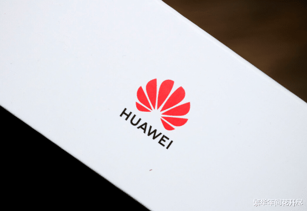 芯片|华为突然宣布！光刻机不再等了，直接转型“屏幕芯片”！