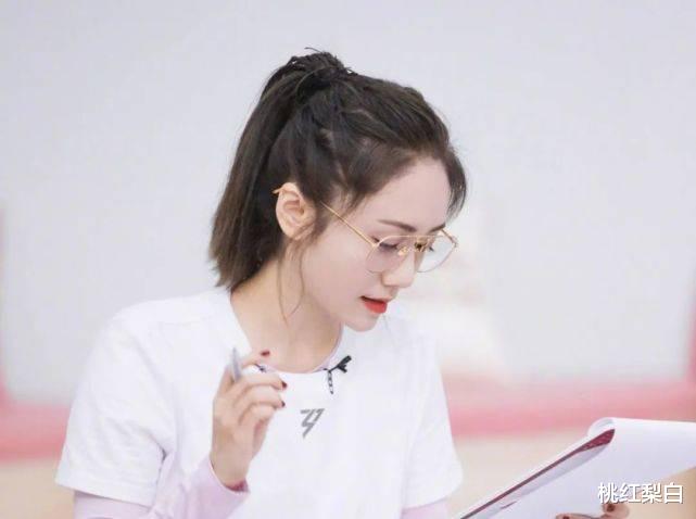 李准|知名女星捧高踩低败光路人缘,果然,出来混迟早都是要还的!