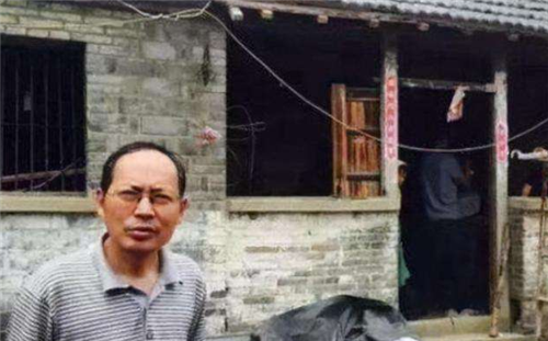 数学|他是江苏神童，16岁考入985，曾是全村骄傲，今却靠400元低保度日