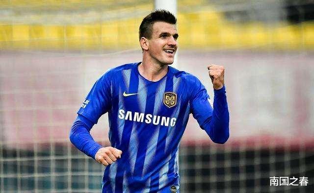 上海上港|16轮不败！江苏苏宁赢下关键一战，280万欧强援是此战最大功臣！