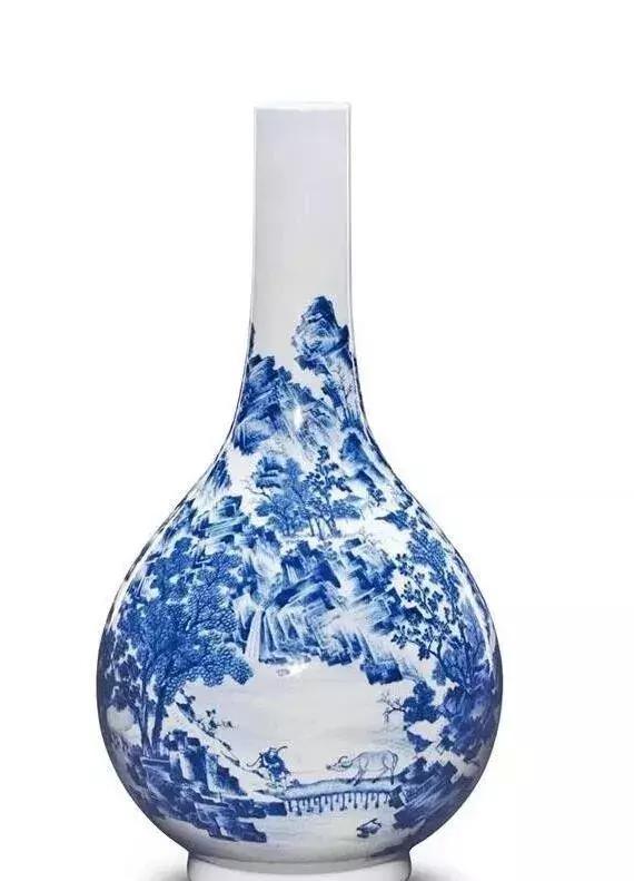 「」瓷器称霸收藏市场，胆瓶价值愈渐猛涨