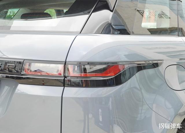 豪车■又一豪车跌倒!曾火到加价提车,今降10万包牌包税包交强仍无人问