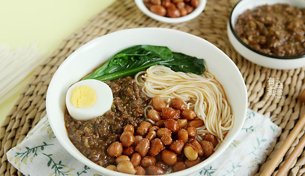 「牛肉」夏至时节，记得给家人做“夏至面”，吃了劲头足，寓意顺利过夏天