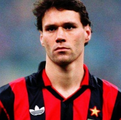 AC米兰|米兰百年荣耀：红黑军团十大巨星