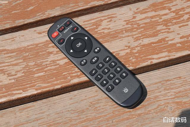 联想手机|经济实用的小方盒！——泰捷WEBOX WE30C升级版体验