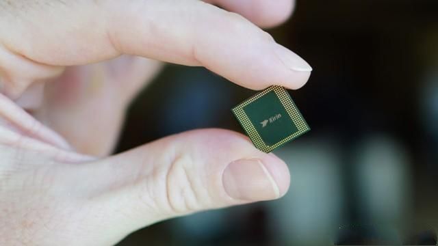 华为|再次确认华为用28纳米或45纳米芯片做手机，或无人问津