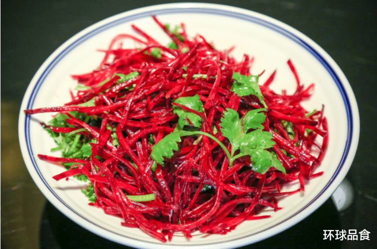 凉拌|它是天然的“补血库”，隔三差五吃一次，气血双补，脸色越来越红润