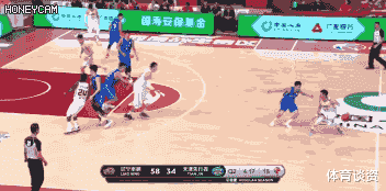 郭艾伦|39分41分39分!男篮有福了,三大后卫隔空对飙,第一控卫之争太惨烈