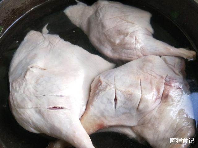 猪肉|夏天吃此肉，一年四季不咳嗽，比猪肉还便宜，比牛肉还养人