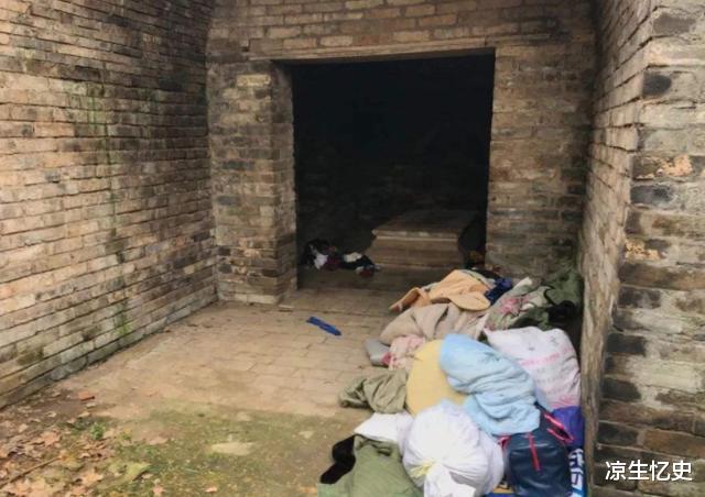 朱元璋|朱元璋女儿墓发掘时,竟有活人在其中住了37年,怎么回事?