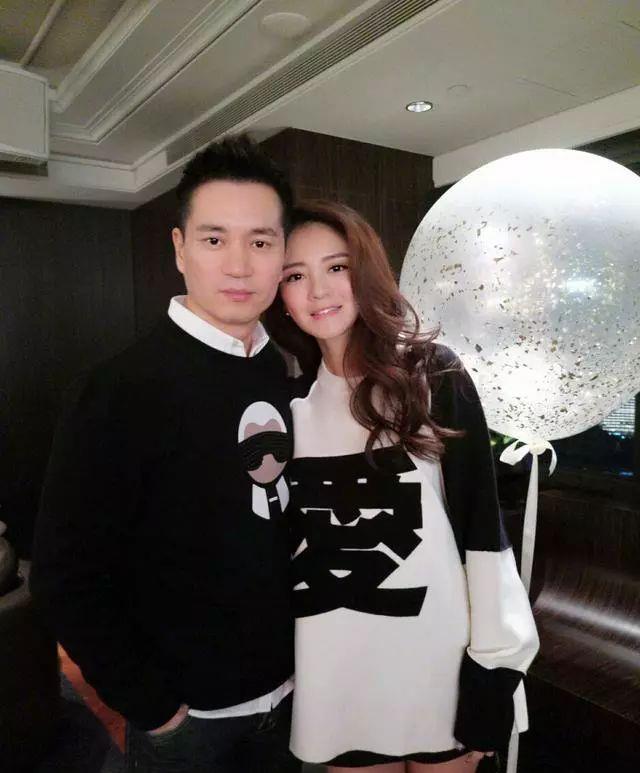 安以轩|安以轩挺巨肚连开俩趴,40岁庆生宴众星云集,陈荣炼送380万手表