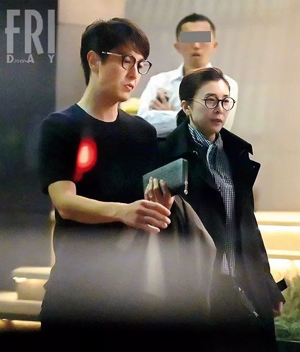 中林大树|日媒曝竹内结子死亡细节，在卧室内上吊自杀，现场大批记者守候