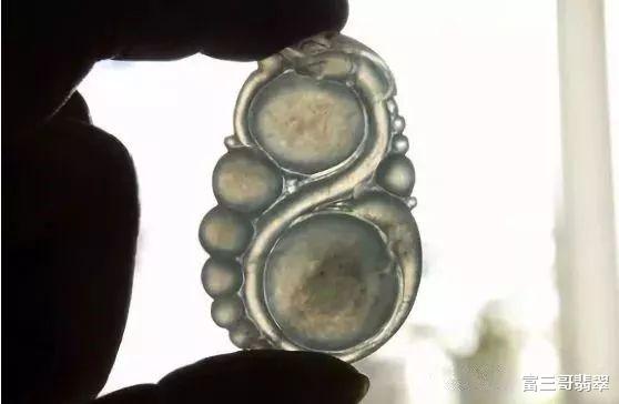 翡翠|人人都要找老种翡翠，但是你能分辨出老种和新种吗？（图文解析）