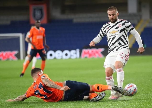 曼联|曼联爆冷连败终结客场10连胜,索帅攻守失据,重蹈穆帅之路!