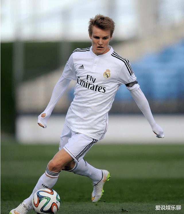 皇家马德里|皇马陨落天才满血归来！曾被誉下个梅西，21岁苦练体能不交女友！