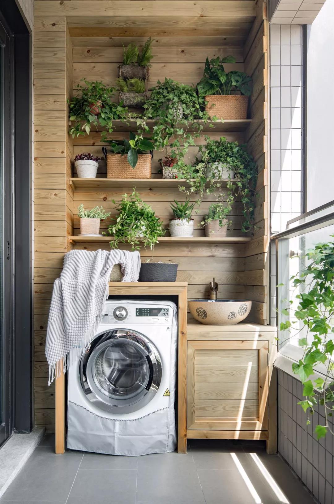 @简单装修的新房，花了20万，客厅太漂亮了！花园阳台也不错，晒晒