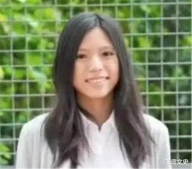 李嘉诚|李嘉诚长孙女，父亲身家9000亿，叔叔坐拥900亿，她却在管寺庙