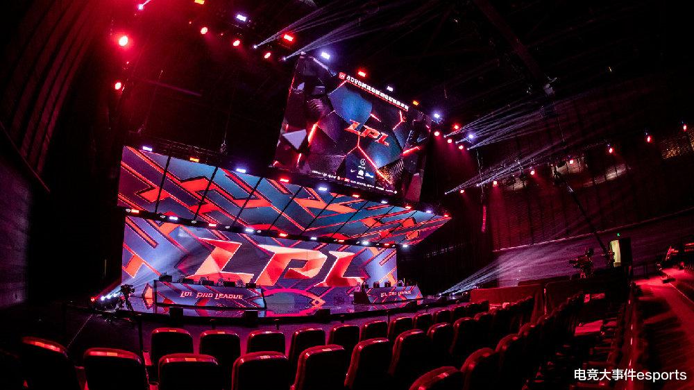 scout|LOL冬季转会期将至，LPL即将成为自由人的选手名单一览：JDG最多