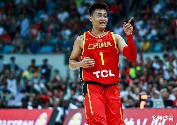 「赵睿」中国男篮当红国手合同到期!或引新疆北京多队哄抢,朱芳雨要当心