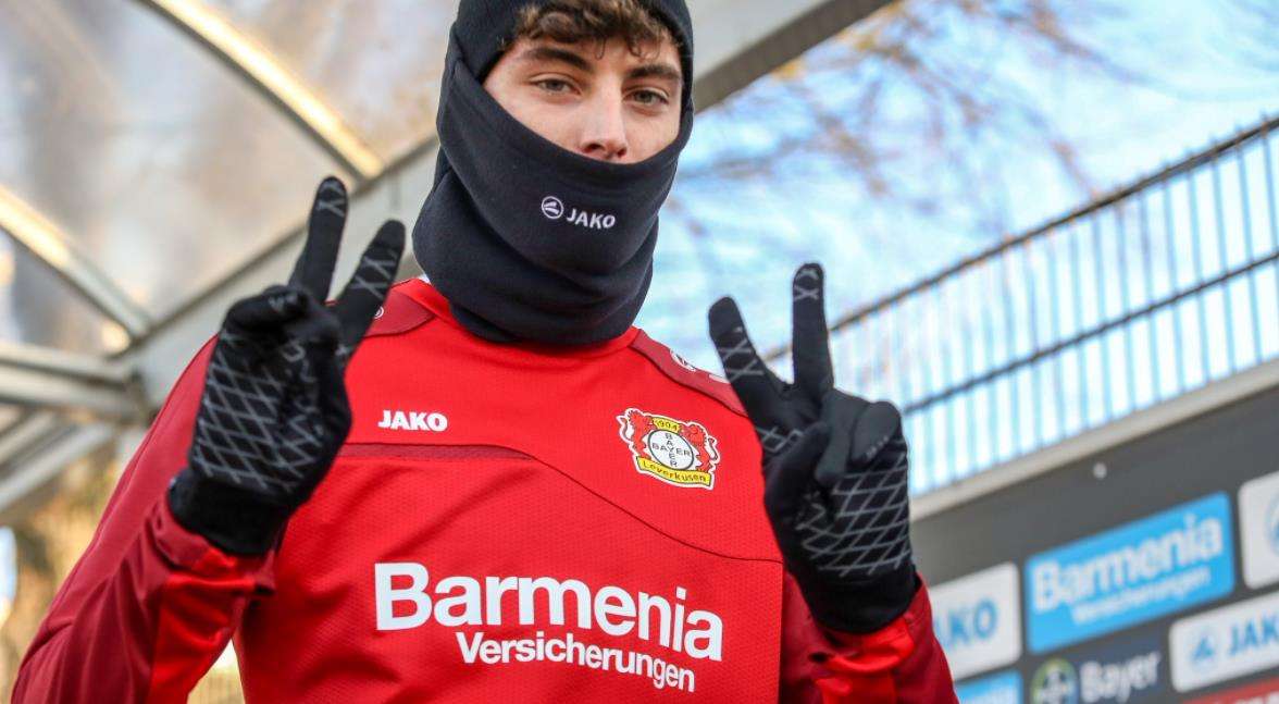 切尔西■切尔西决定以1800万英镑的价格出售法国中场，为哈弗茨的签约集资