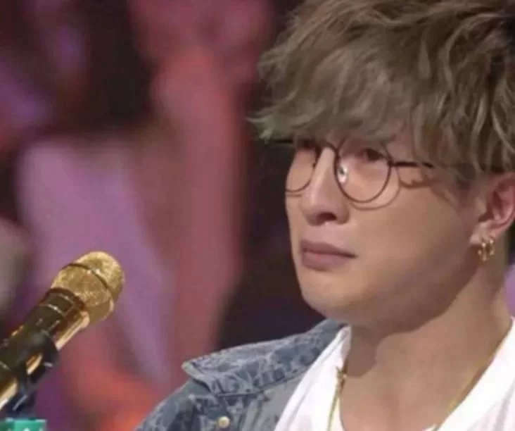 「薛之谦」薛之谦纪念自己的母亲,所以演唱会11排5号座永远不卖