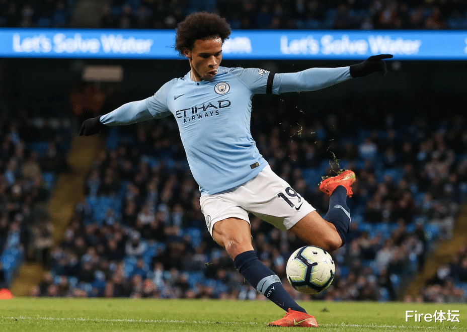 『斯特林』深度分析|同为左边锋，为何瓜迪奥拉重用斯特林，弃用萨内？