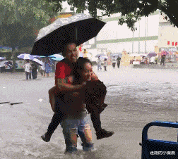 |“老婆说今晚吃韭菜!说给我补补身子!”哈哈哈